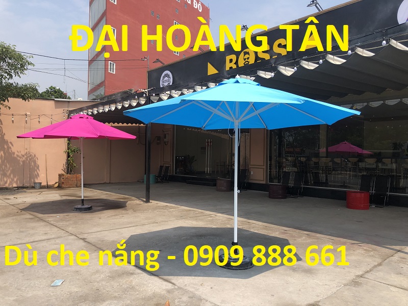 dù che ngoài trời